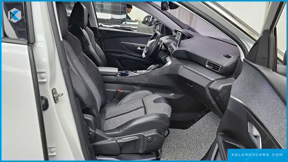 PEUGEOT 5008 1.5 BLUEHDI ALLURE