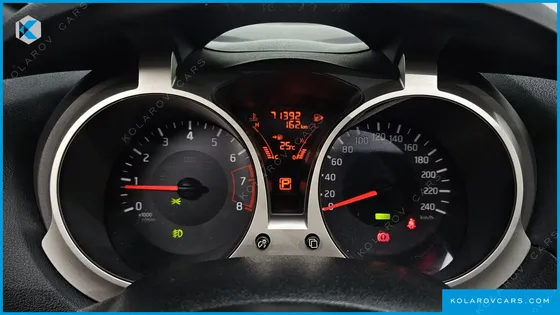 NISSAN JUKE 1.6 SV