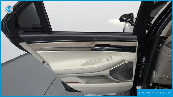 GENESIS G90 3.8 AWD