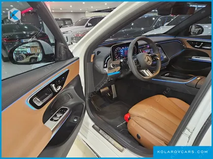 MERCEDES E-CLASS E200 AMG LINE