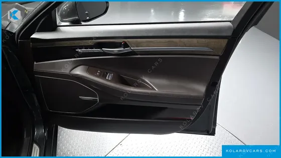 GENESIS G90 3.8 AWD