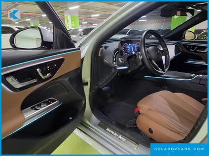 MERCEDES E-CLASS E200 AVANTGARDE