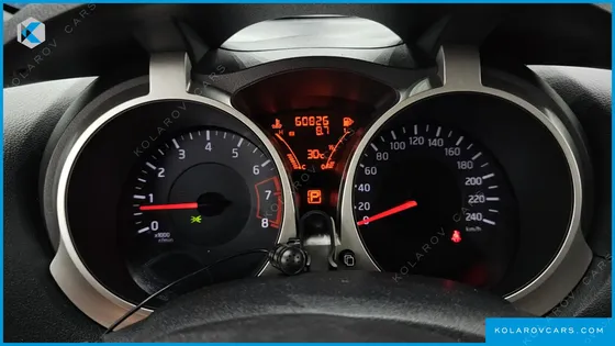 NISSAN JUKE 1.6 SV