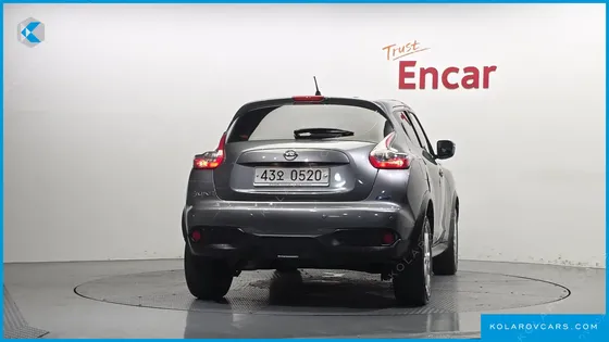 NISSAN JUKE 1.6 SV