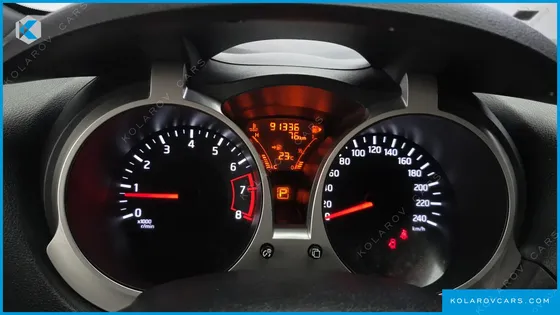 NISSAN JUKE 1.6 SV
