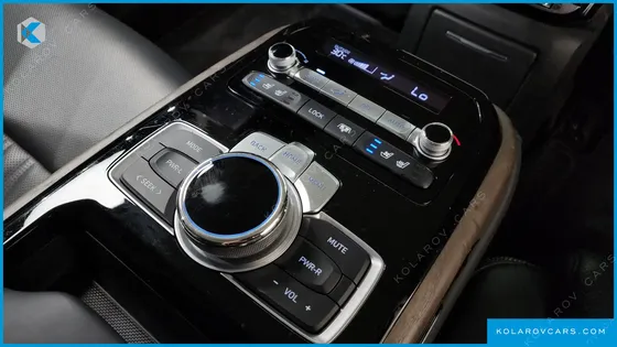 GENESIS G90 5.0 AWD