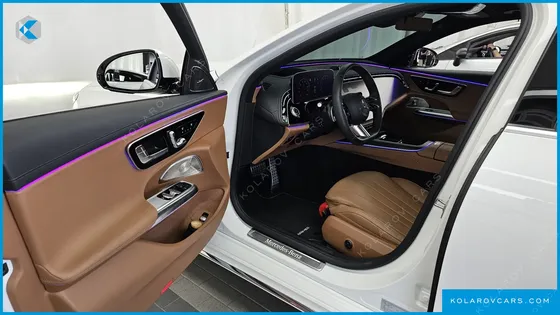 MERCEDES E-CLASS E300 4MATIC AMG LINE