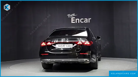 MERCEDES E-CLASS E300 4MATIC EXCLUSIVE