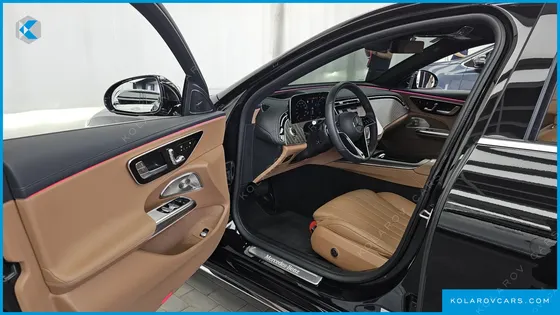 MERCEDES E-CLASS E300 4MATIC EXCLUSIVE