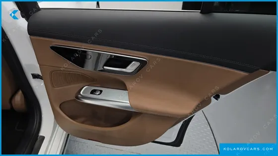 MERCEDES E-CLASS E220D 4MATIC EXCLUSIVE
