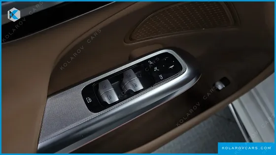 MERCEDES E-CLASS E220D 4MATIC EXCLUSIVE