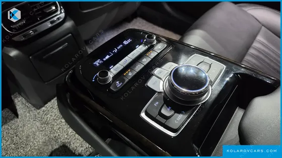 GENESIS G90 3.8 AWD