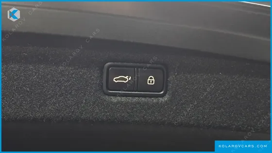 GENESIS G90 5.0 AWD