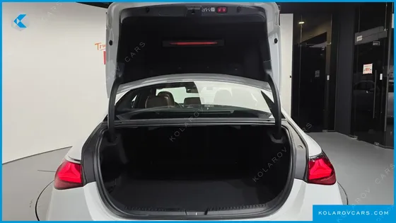 MERCEDES E-CLASS E220D 4MATIC EXCLUSIVE