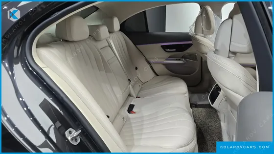 MERCEDES E-CLASS E300 4MATIC EXCLUSIVE