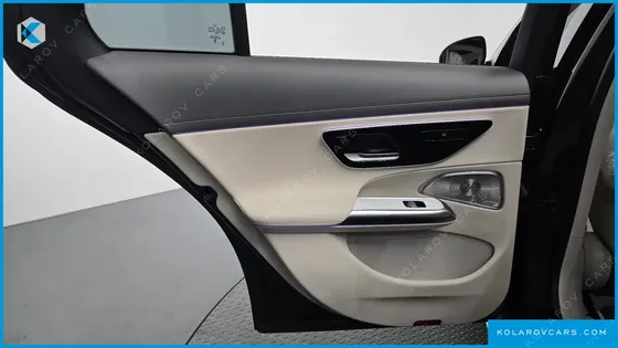 MERCEDES E-CLASS E300 4MATIC EXCLUSIVE
