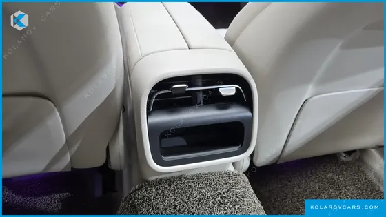 MERCEDES E-CLASS E300 4MATIC EXCLUSIVE