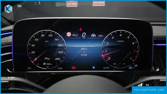 MERCEDES E-CLASS E300 4MATIC AMG LINE