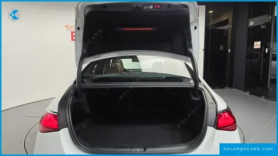 MERCEDES E-CLASS E220D 4MATIC EXCLUSIVE