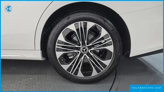 MERCEDES E-CLASS E220D 4MATIC EXCLUSIVE