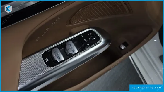 MERCEDES E-CLASS E220D 4MATIC EXCLUSIVE