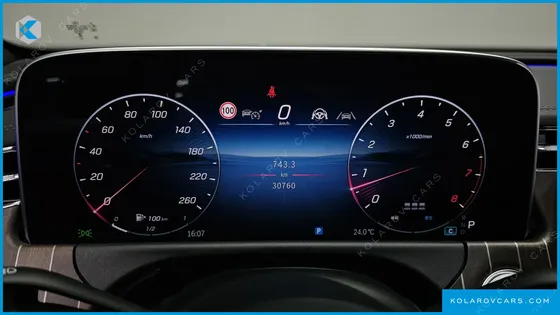 MERCEDES E-CLASS E300 4MATIC EXCLUSIVE