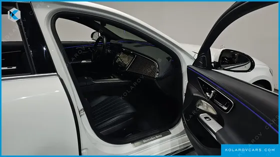 MERCEDES E-CLASS E300 4MATIC EXCLUSIVE