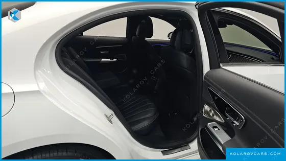 MERCEDES E-CLASS E300 4MATIC EXCLUSIVE