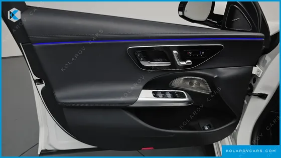 MERCEDES E-CLASS E300 4MATIC EXCLUSIVE