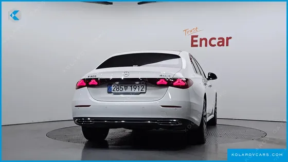 MERCEDES E-CLASS E300 4MATIC AMG LINE