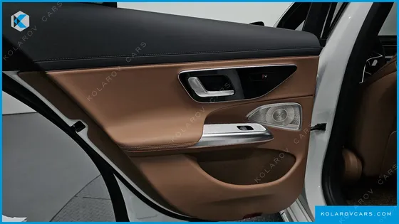 MERCEDES E-CLASS E300 4MATIC AMG LINE