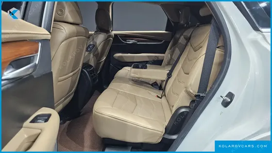 CADILLAC XT5 3.6 PLATINUM
