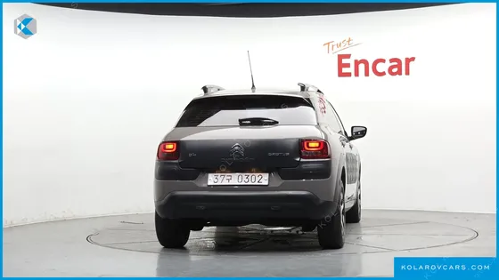 CITROËN C4 CACTUS 1.6 BLUEHDI SHINE