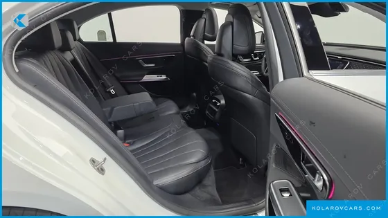 MERCEDES E-CLASS E220D 4MATIC EXCLUSIVE