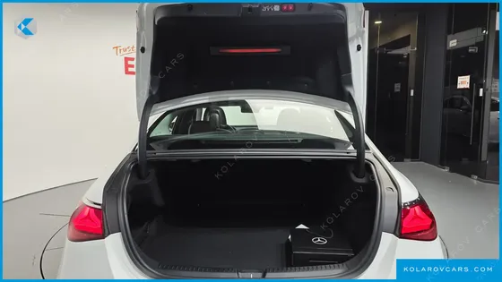 MERCEDES E-CLASS E220D 4MATIC EXCLUSIVE