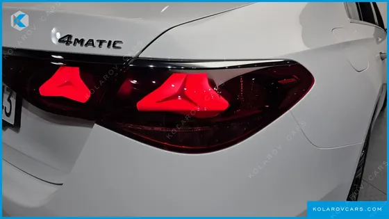 MERCEDES E-CLASS E220D 4MATIC EXCLUSIVE