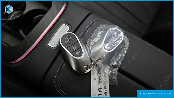 MERCEDES E-CLASS E220D 4MATIC EXCLUSIVE