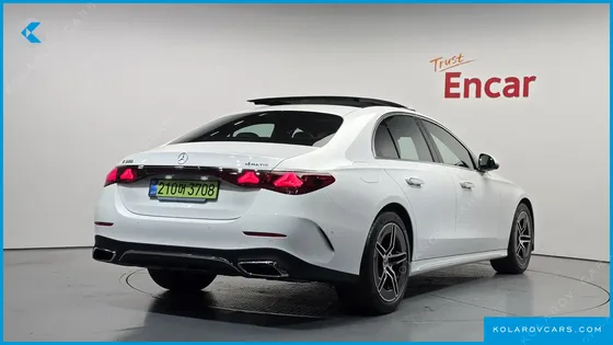 MERCEDES E-CLASS E300 4MATIC AMG LINE