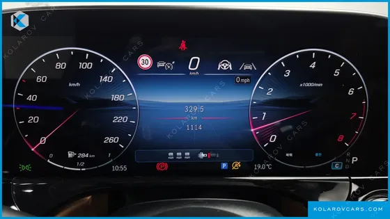 MERCEDES E-CLASS E300 4MATIC AMG LINE