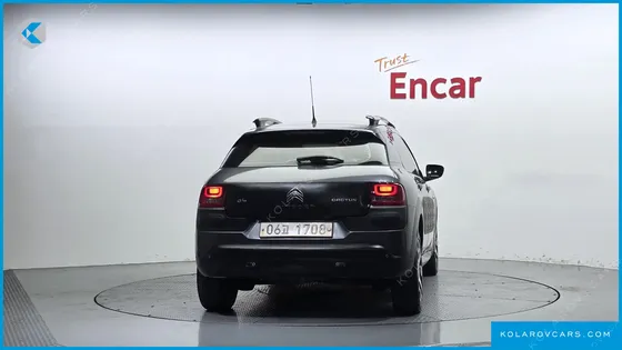 CITROËN C4 CACTUS 1.6 BLUEHDI SHINE