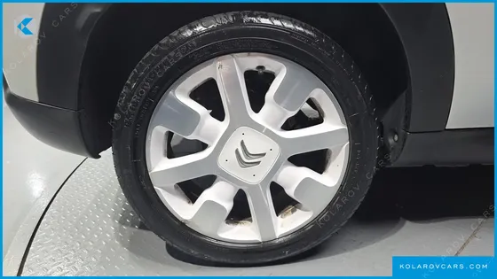 CITROËN C4 CACTUS 1.6 BLUEHDI SHINE