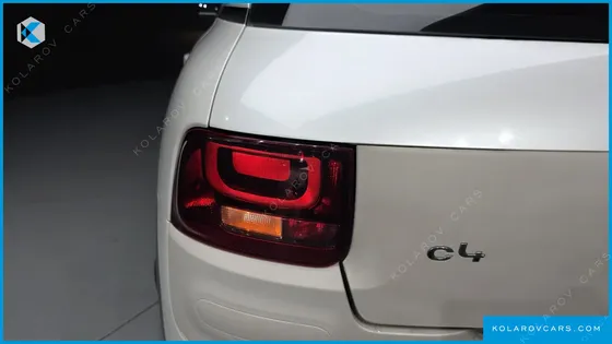 CITROËN C4 CACTUS 1.6 BLUEHDI SHINE