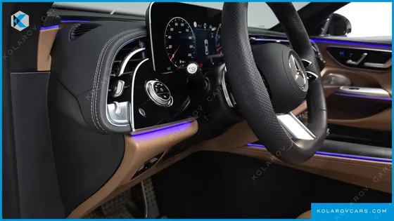 MERCEDES E-CLASS E300 4MATIC AMG LINE