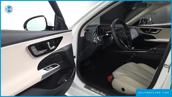 MERCEDES E-CLASS E200 AVANTGARDE