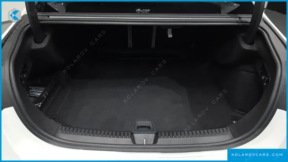 MERCEDES E-CLASS E200 AVANTGARDE