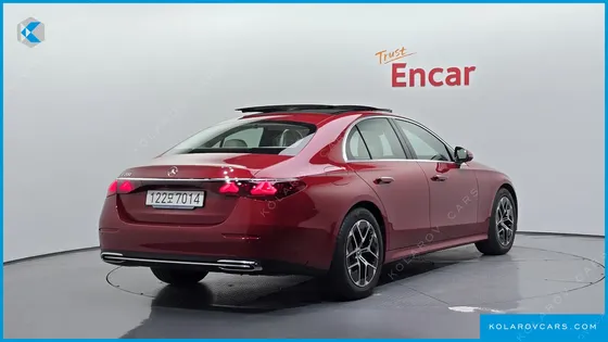 MERCEDES E-CLASS E200 AVANTGARDE