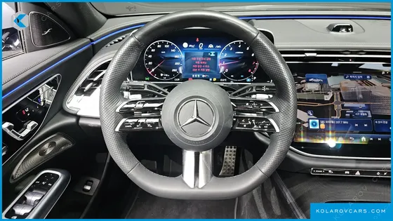 MERCEDES E-CLASS E300 4MATIC AMG LINE