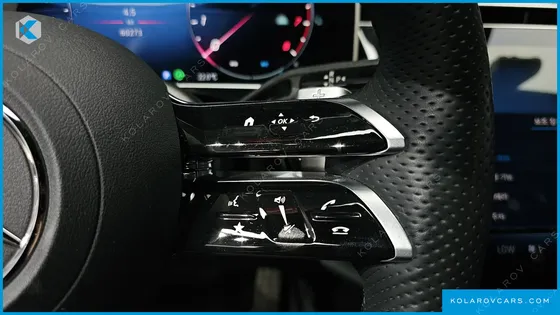 MERCEDES E-CLASS E300 4MATIC AMG LINE