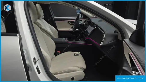 MERCEDES E-CLASS E200 AVANTGARDE