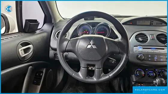 MITSUBISHI ECLIPSE 2.4